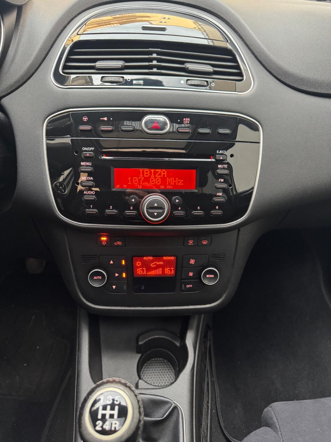 Fiat Punto 1.3 MJT II 75 CV 5 porte Lounge