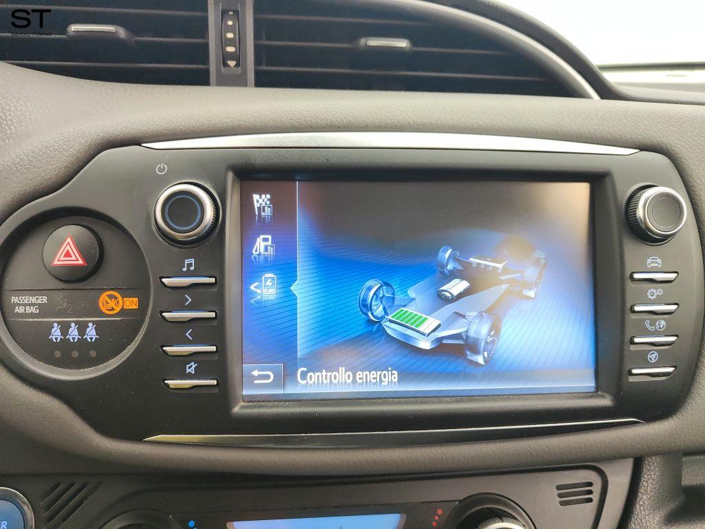 TOYOTA Yaris 3ª serie - Yaris 1.5 Hybrid 5 porte Cool
