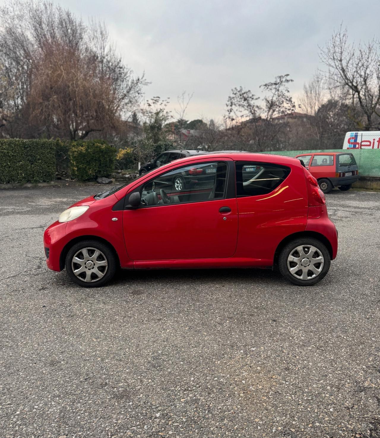 Peugeot 107 1.0 50kW Benz *78.000 km UNICO proprietario*