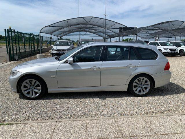 BMW 320 d cat xDrive Touring Futura