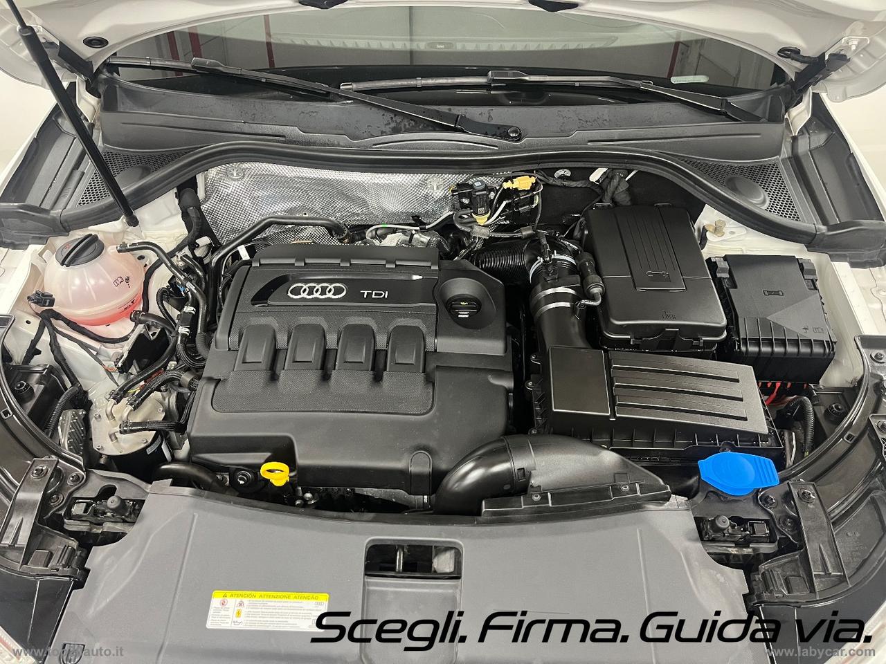 AUDI Q3 2.0 TDI 120CV EU6 Business