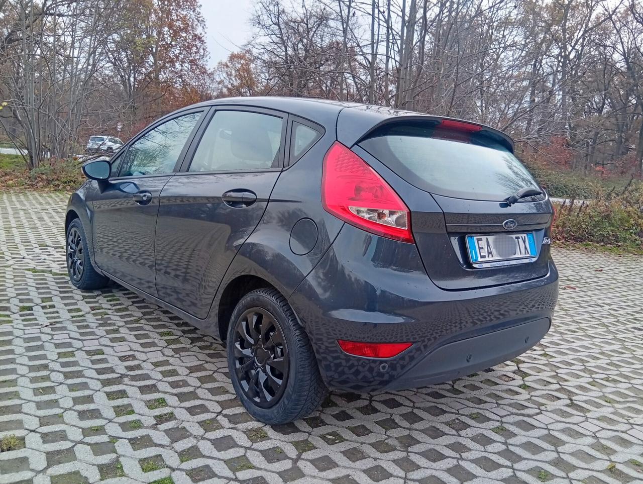 Ford Fiesta 1.4 5 porte Bz.- GPL Titanium