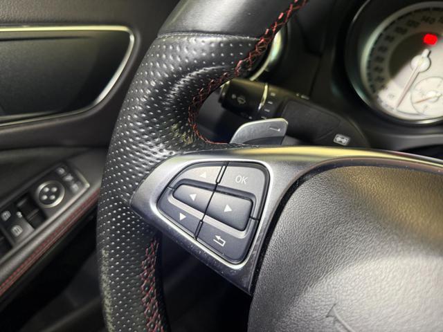 MERCEDES-BENZ CLA 220 CDI 4Matic Automatic Premium