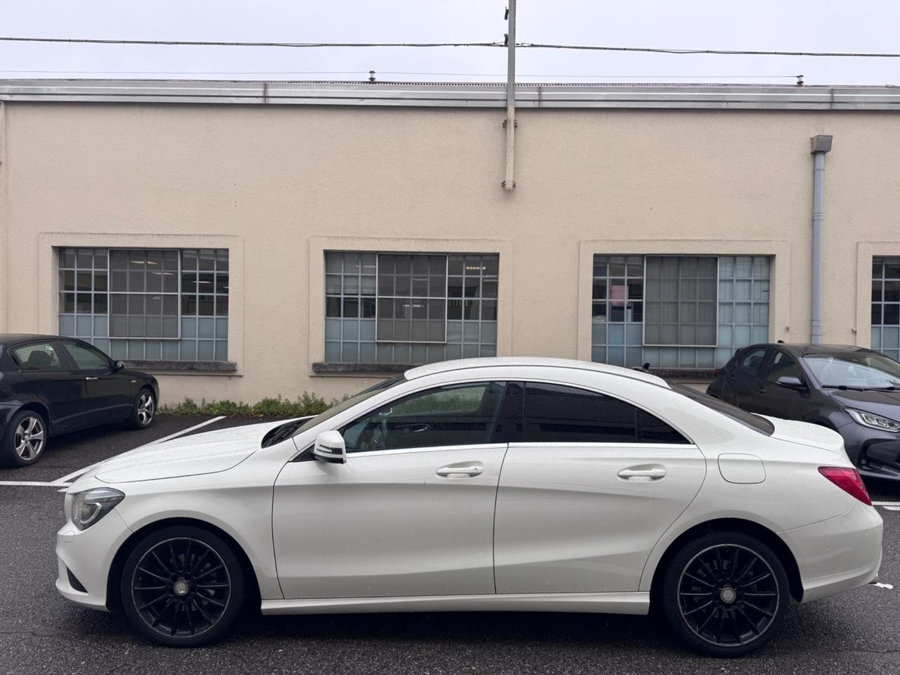 Mercedes-benz CLA 200d Automatico 2016