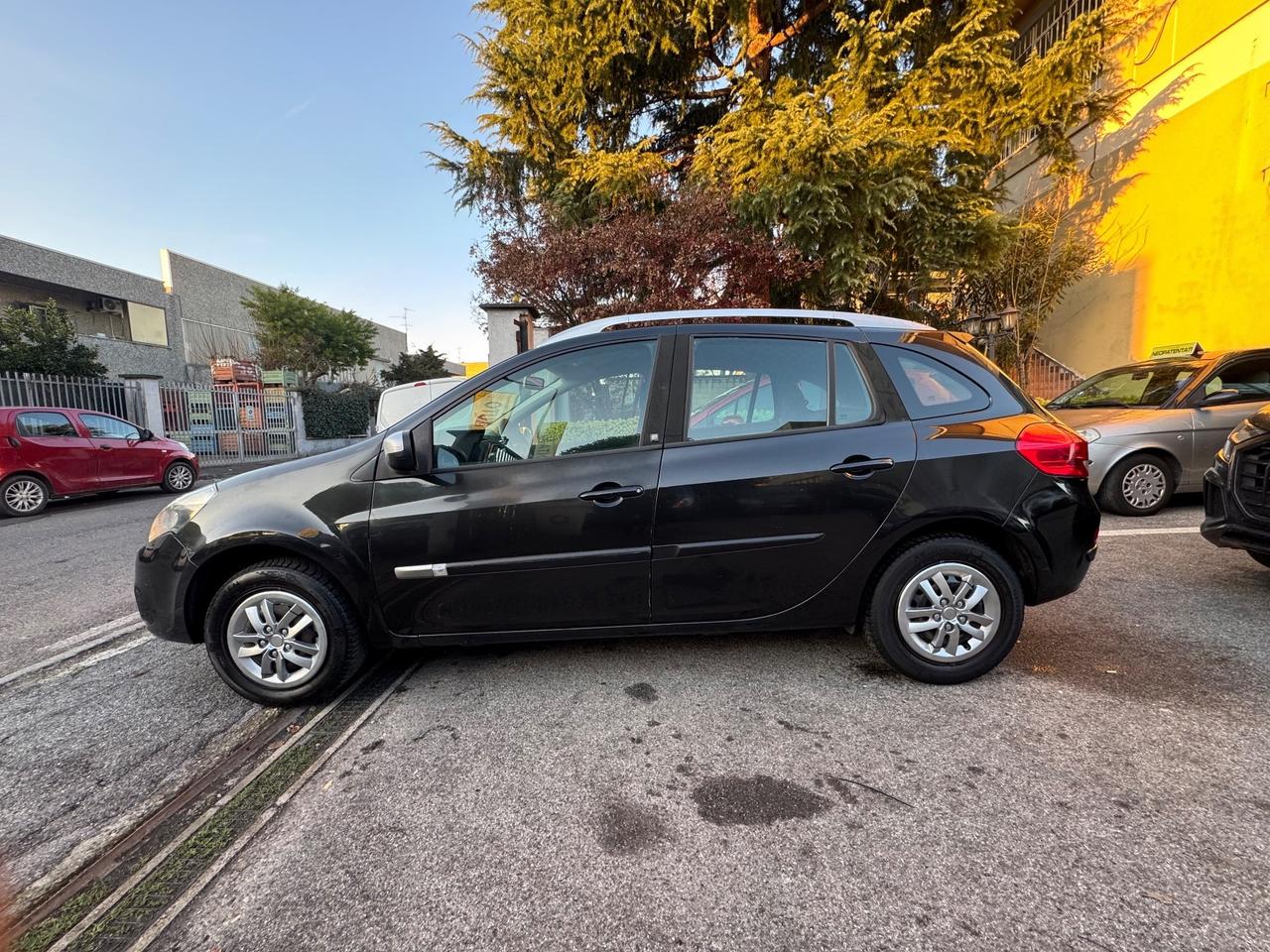 Renault Clio 1.2 16V 5 porte Luxe