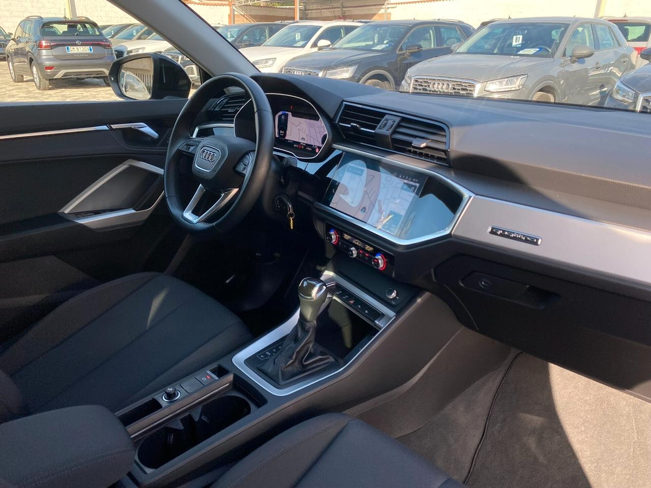 Audi Q3 Business 2.0 TDI 150CV s-tronic quattro 35