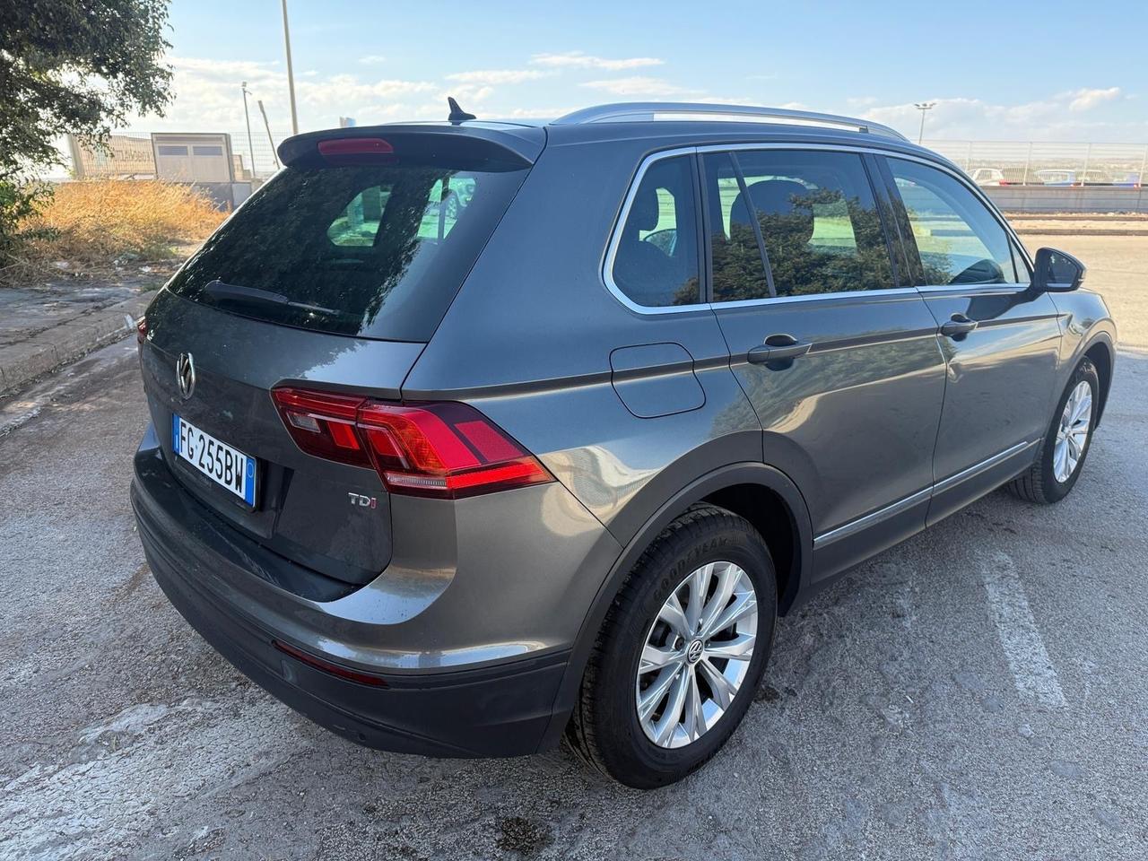Volkswagen Tiguan 1.6 TDI SCR Style BlueMotion Technology