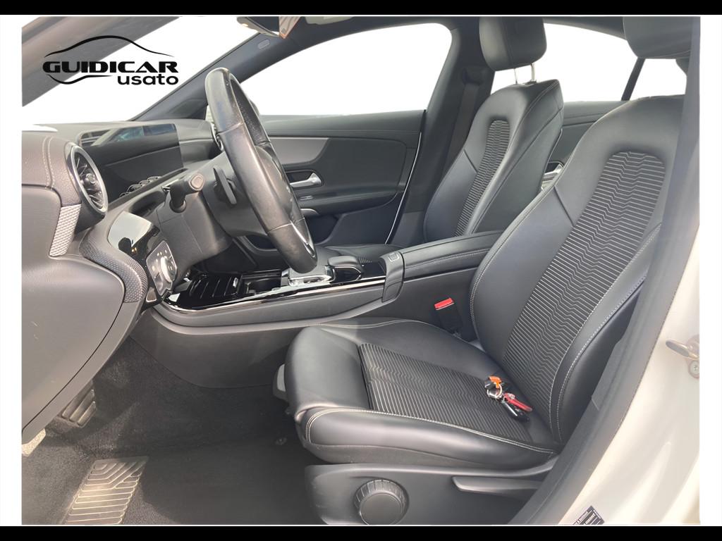 Mercedes-Benz CLA Coupe - C118 - CLA Coupe 180 d Sport auto