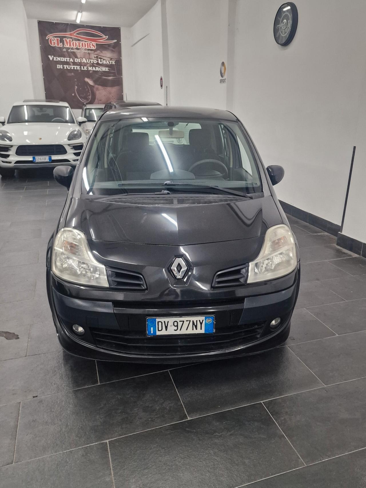 Renault Modus Grand 1.2 16V Dynamique
