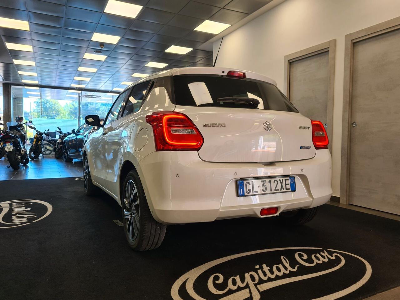 Suzuki Swift 1.2 Hybrid Top