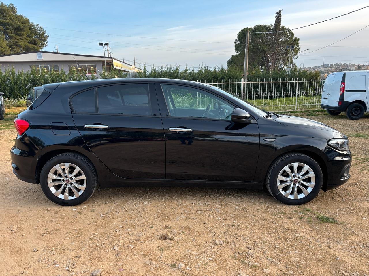 Fiat Tipo 1.6 Mjt 120 Cv S&S 5 porte Lounge - 2017