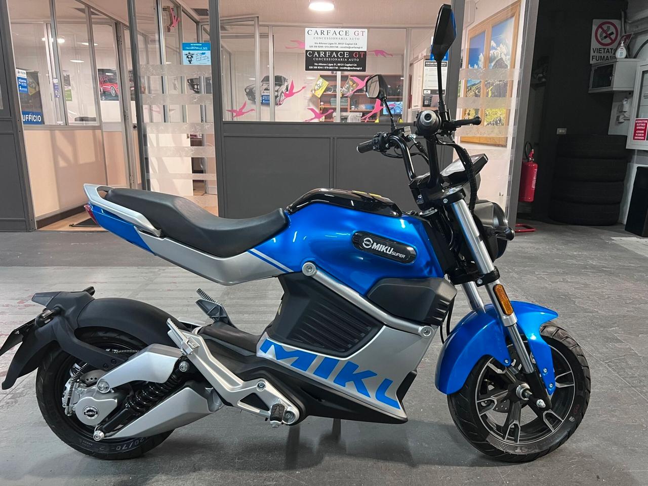 MOTO ELETTRICA MIKU SUPER