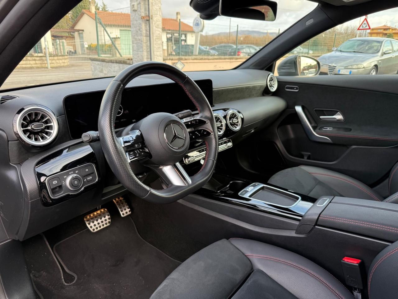 Mercedes-benz A 180 d AMG Line Premium