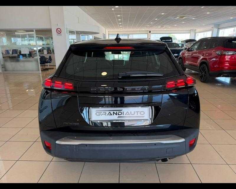 Peugeot 2008 II 2023 1.2 puretech Active s&s 100cv