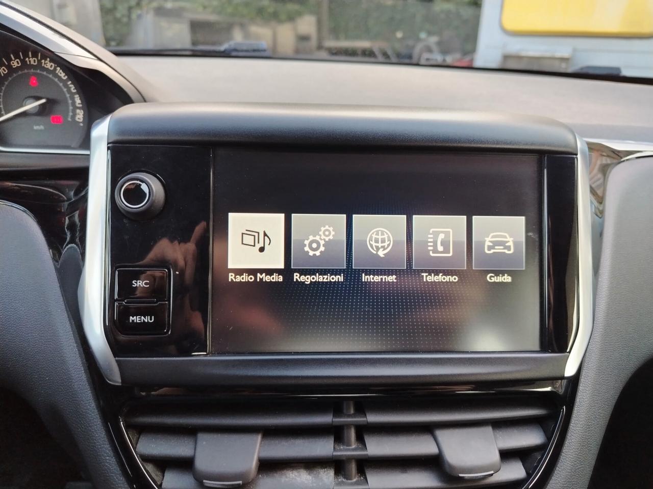 Peugeot 208 PureTech 82 3 porte Access