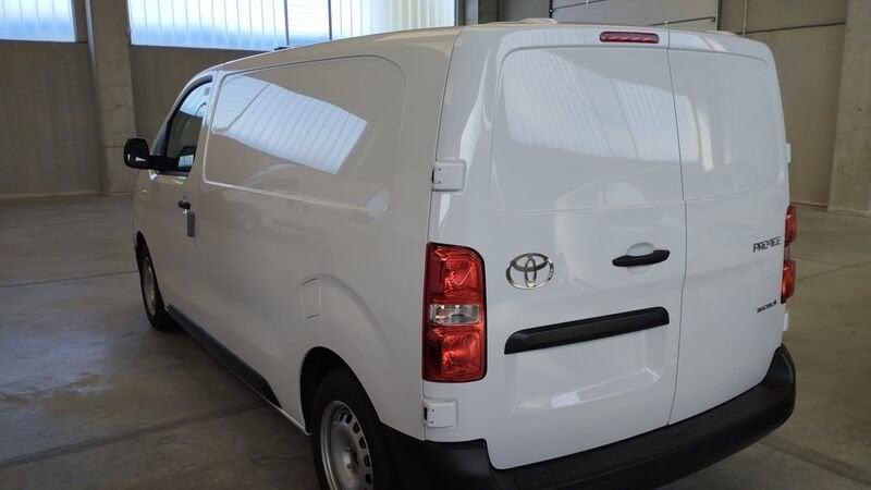 Toyota Proace Electric Proace Electric 75kWh PL-TN Furgone Medium 4p. 10q Comfort