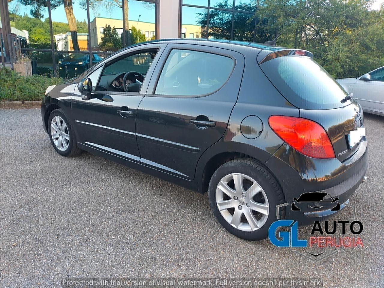 Peugeot 207 turbo diesel 5p adatta per neopatentati
