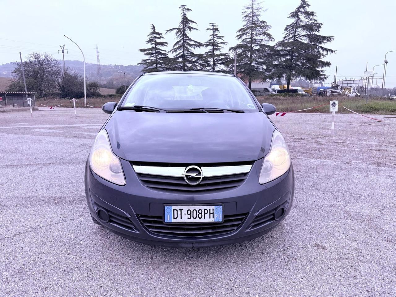Opel Corsa 1.2 3 porte Sport Ok neopatentati
