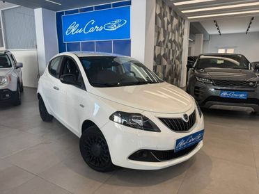 Lancia Ypsilon III 1.0 firefly hybrid Silver s&s 70cv