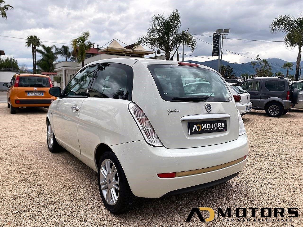 Lancia Ypsilon 1.4 Diva Ecochic GPL 2010