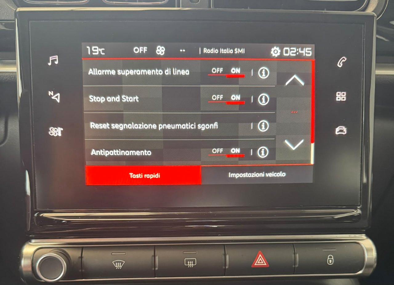 Citroen C3 1.2 puretech Shine s&s 83cv