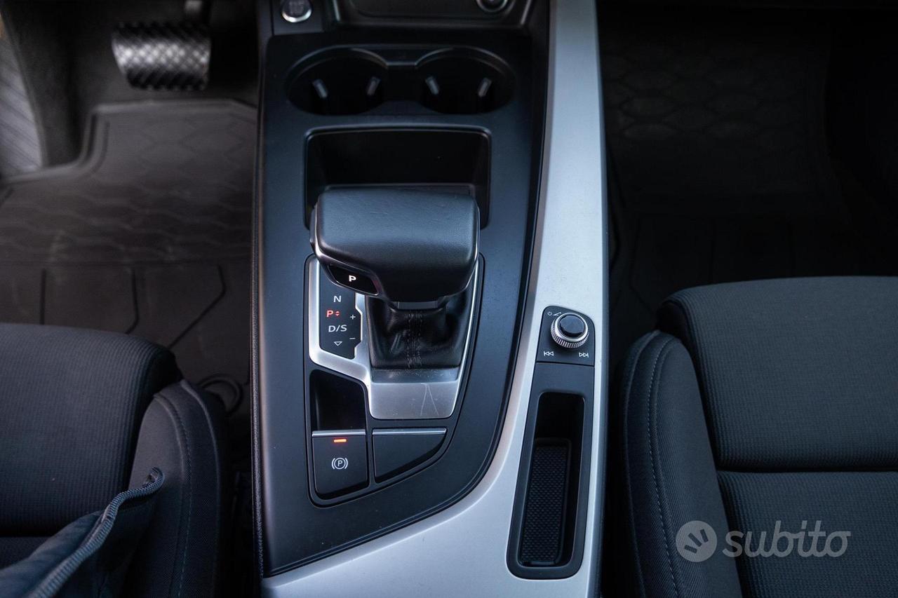 Audi A4 Avant 35 TDI Hybrid 163CV S Tronic MHEV -