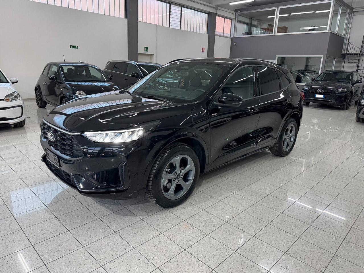 Kuga Plug In Hybrid 243CV ST-Line PARI NUOVO