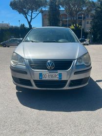 Volkswagen Polo 1.2/64CV 12V 5p. Trendline