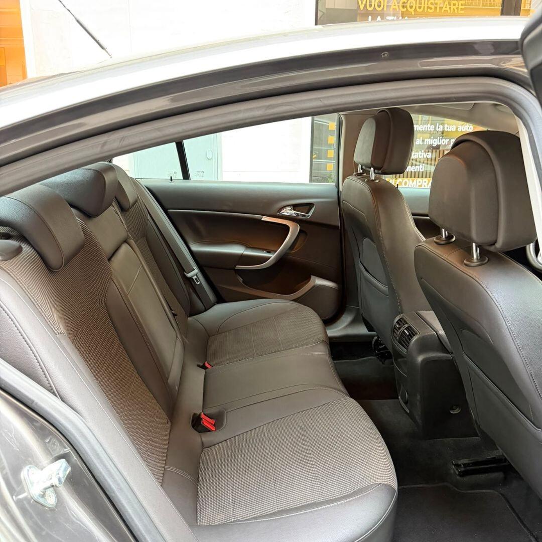 Opel Insignia 2.0 CDTI - 160CV