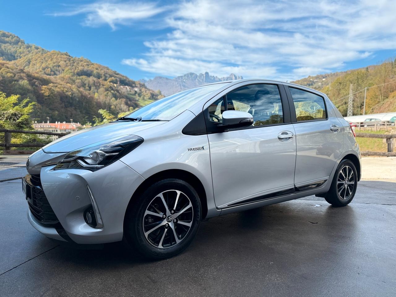 Toyota Yaris 1.5 Hybrid 5 porte Active 73cv