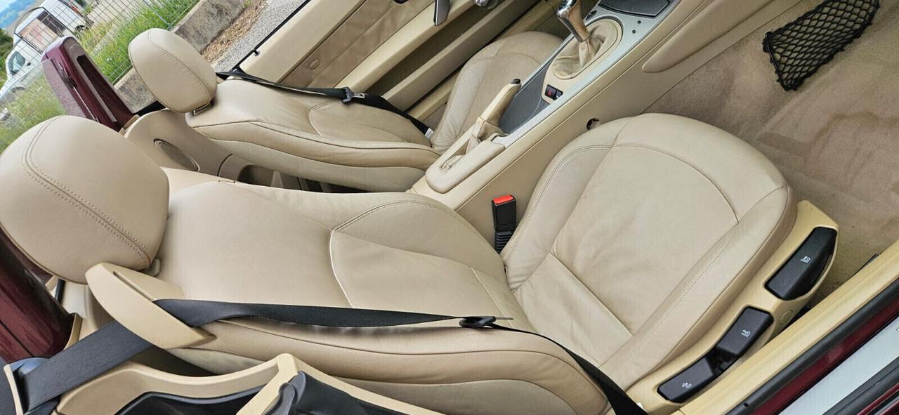 Bmw Z4 3.0i Roadster Merlot-Rot