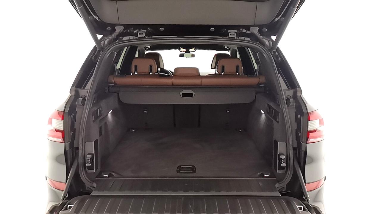 BMW X5 G05 2018 - X5 M50d auto