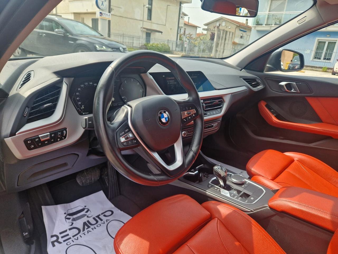 Bmw 116d 5p. Advantage NEOPATENTATI OK