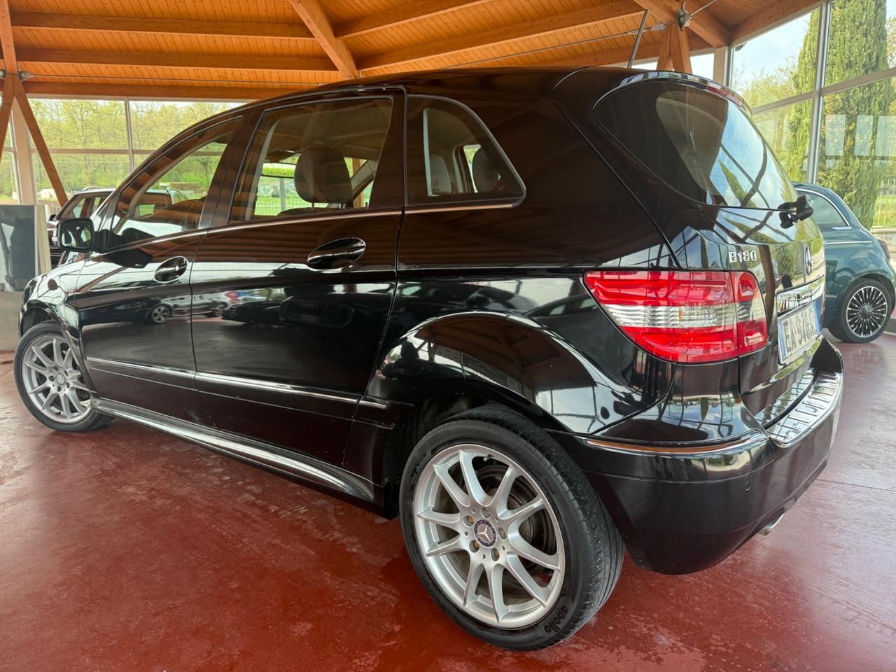 Mercedes-benz B 180 2.0 Diesel - Neopatentati - Gancio Traino