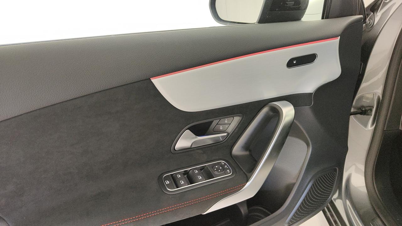Mercedes-Benz A 180 d Automatic