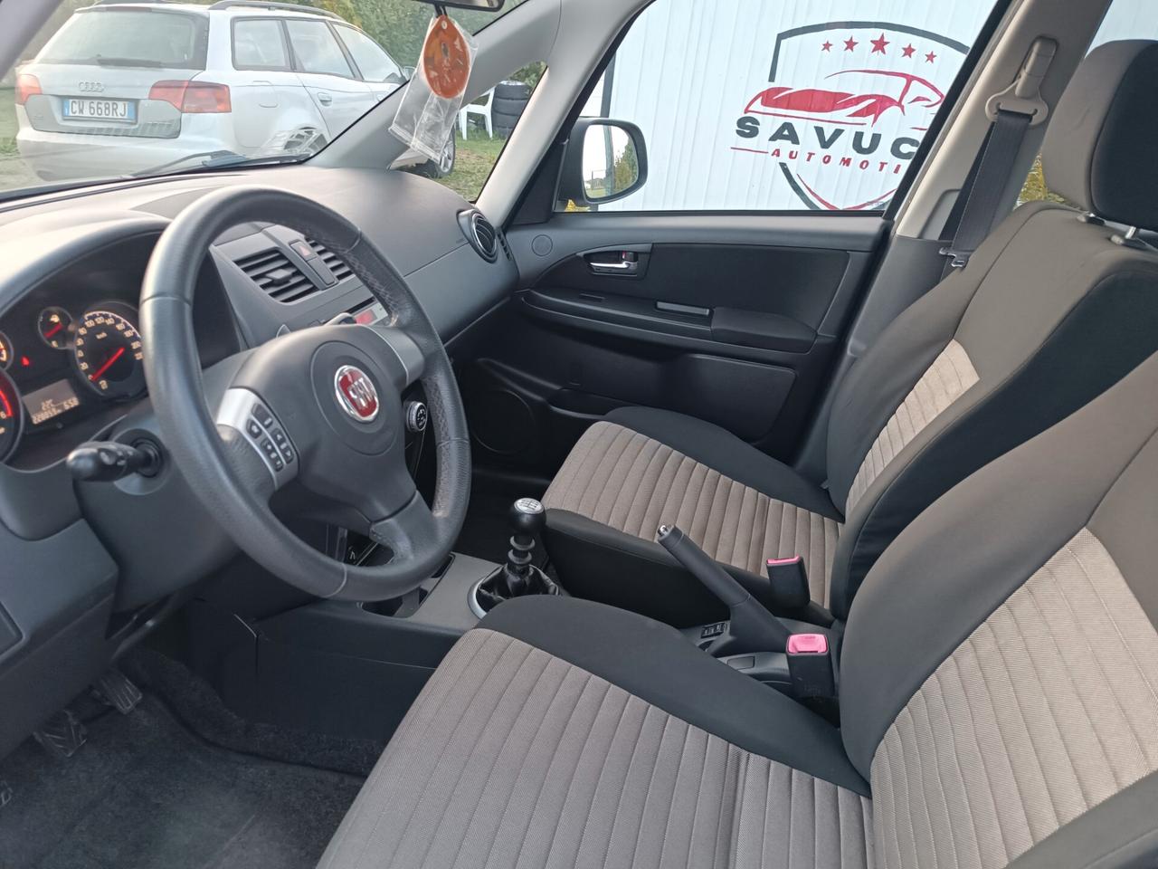 Fiat Sedici 2.0 MJT 16V DPF 4x4 Experience