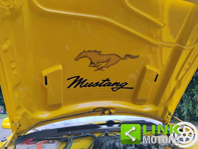 FORD Mustang 4.0 i V6 12V 212cv