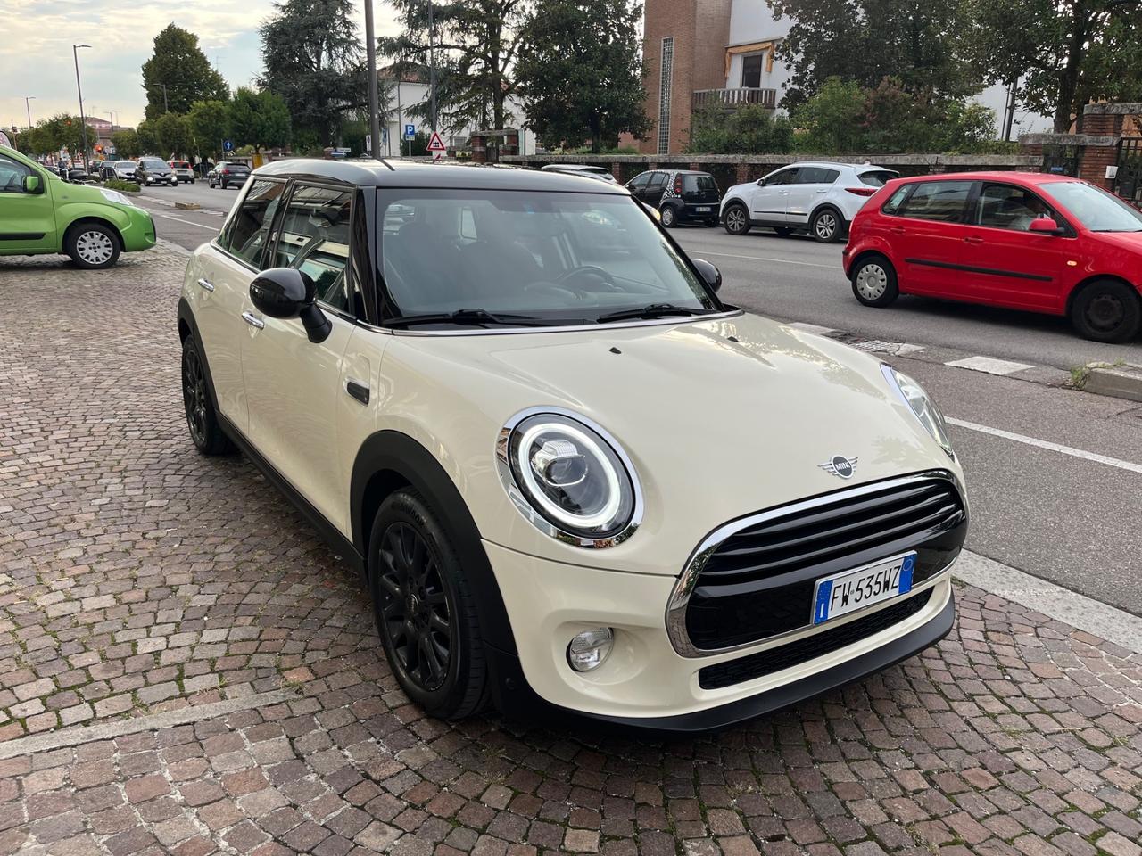 Mini 1.5 Cooper D Baker Street 5 porte