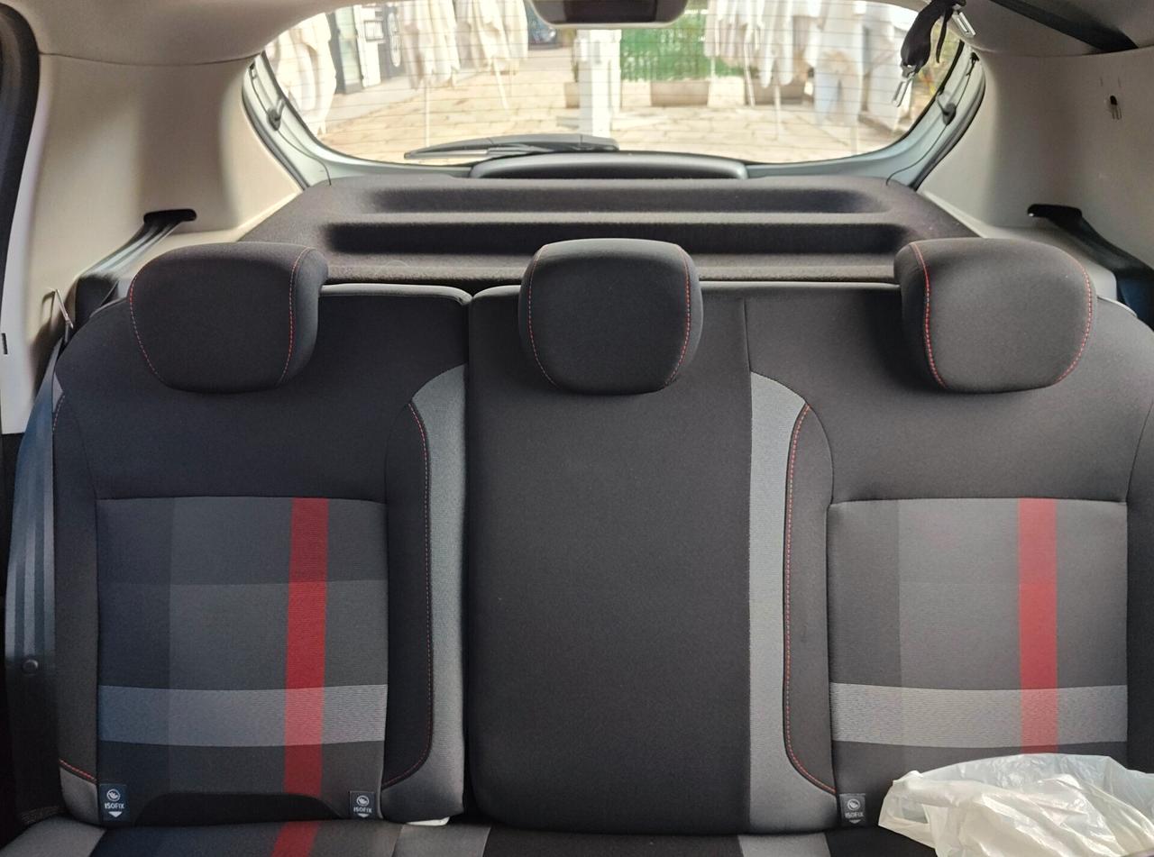 DACIA SANDERO STEPWAY 1.5 BLUE DCI 95 CV TECHROAD