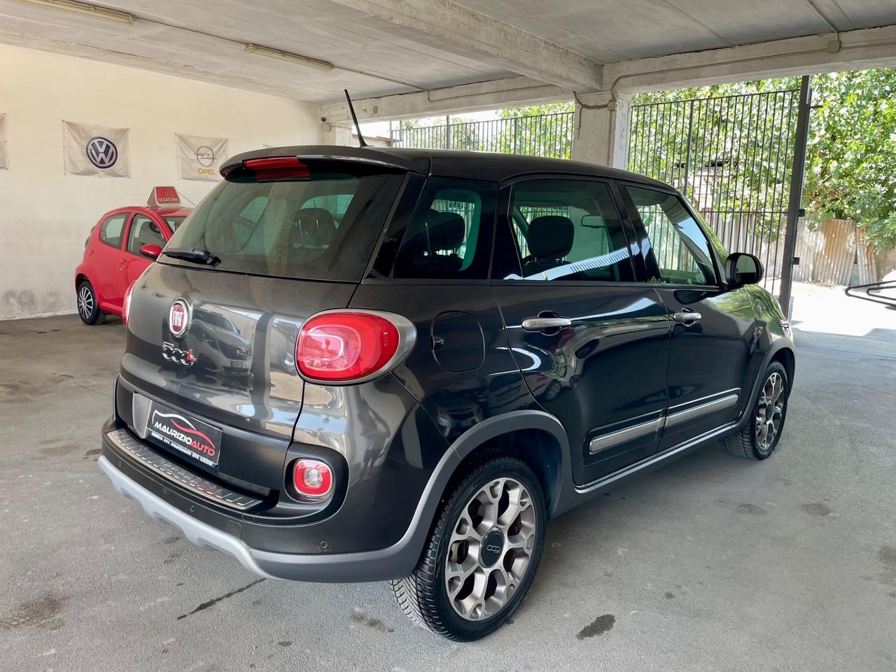 Fiat 500L 1.6 Multijet 105 CV Trekking nav tetto sensori Ecc