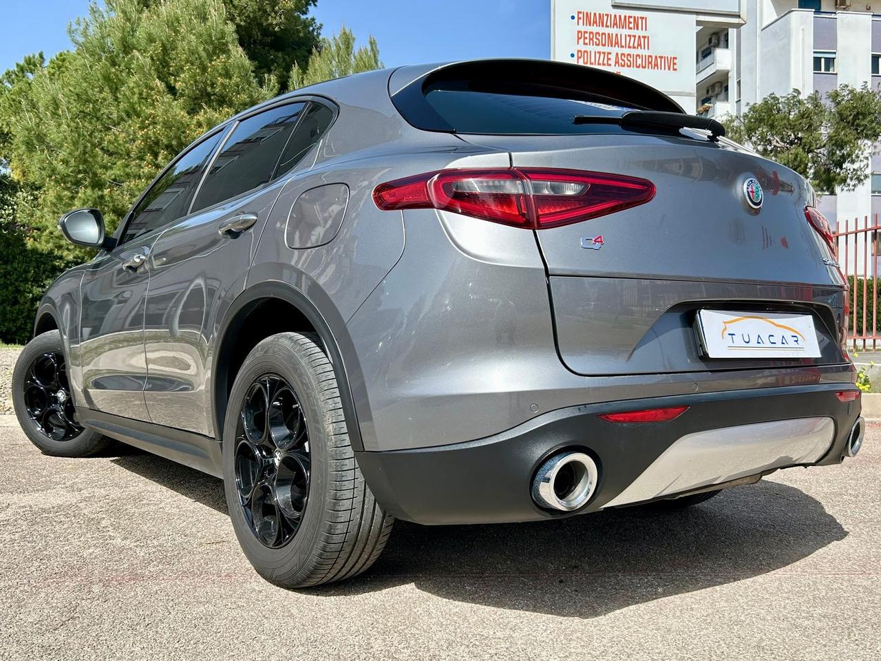 Alfa Romeo Stelvio 2.2 Q4 Business