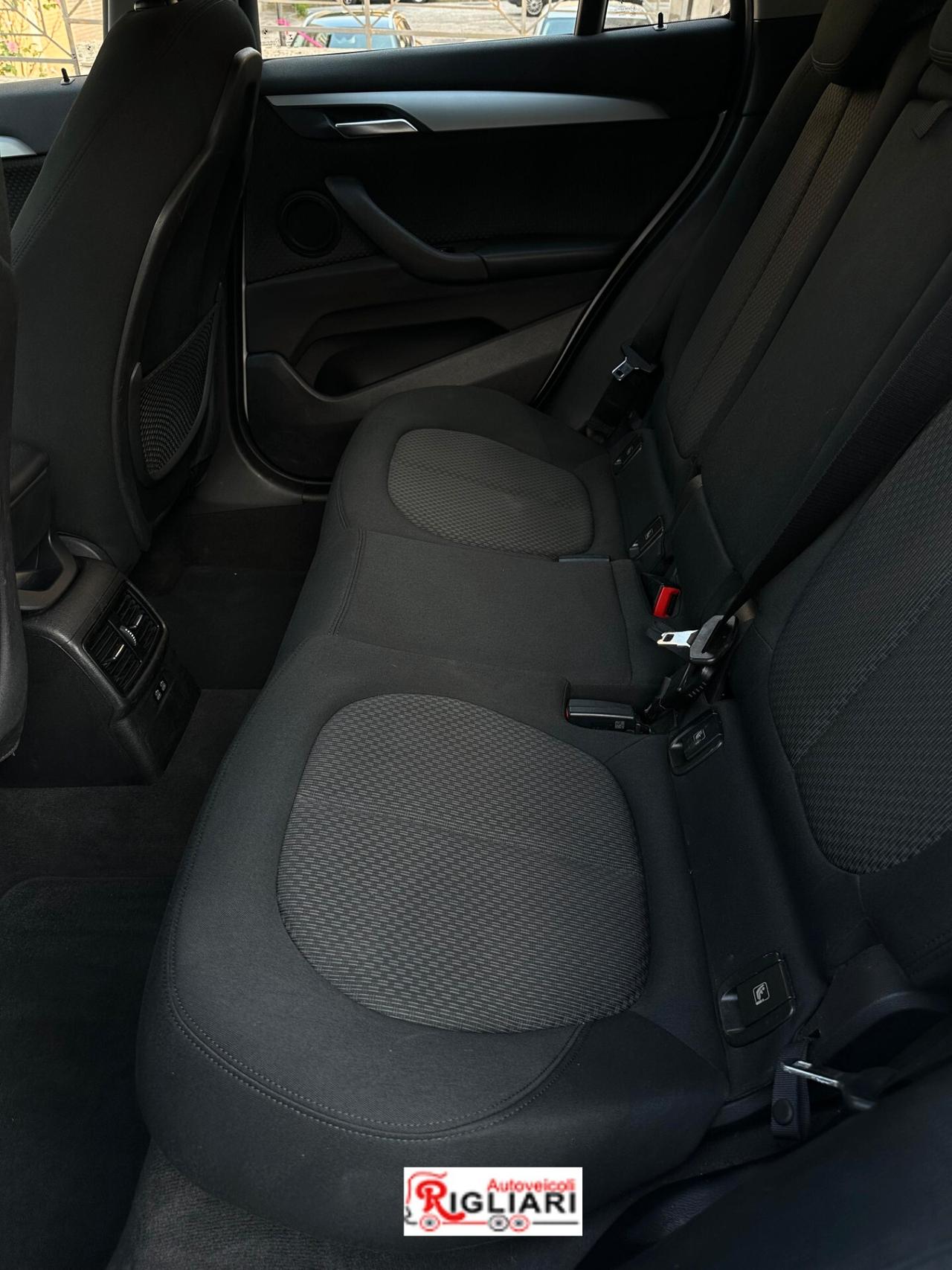 Bmw X1 sDrive18i Advantage