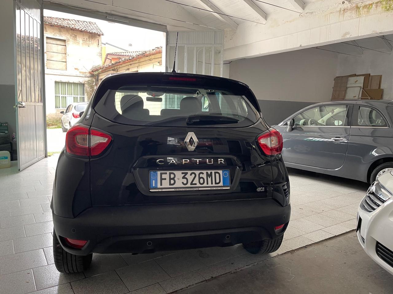 Renault Captur dCi 8V 90 CV Start&Stop Energy Iconic