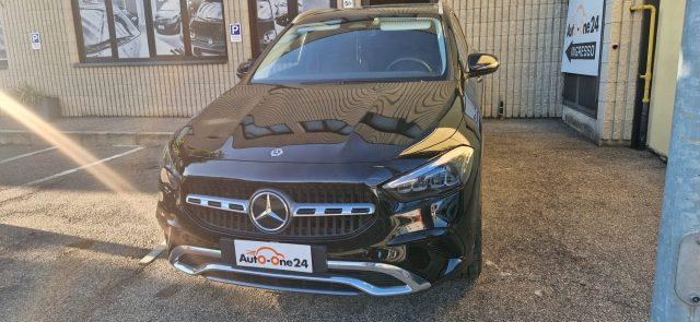 MERCEDES-BENZ GLA 180 Automatic Executive