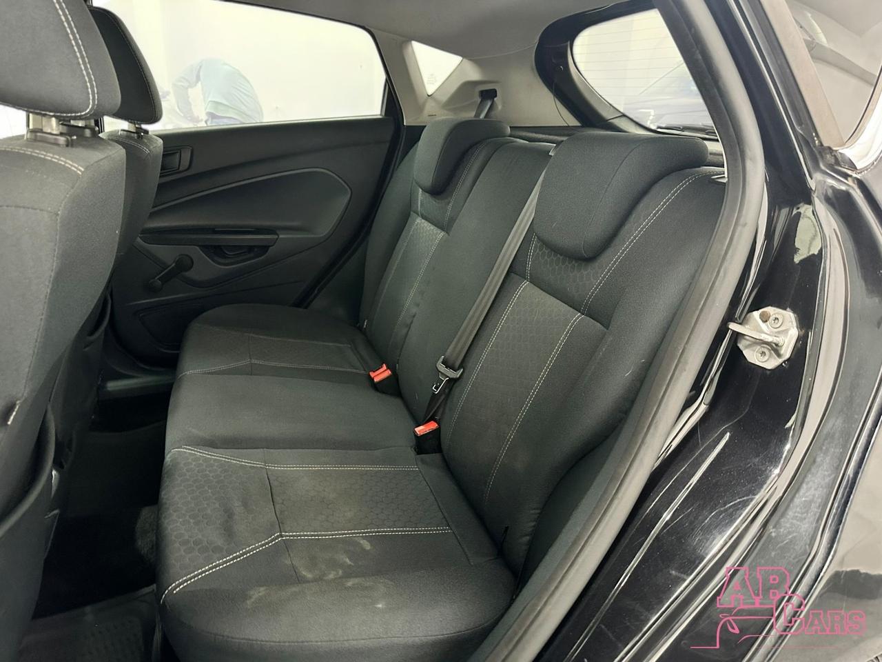 Ford Fiesta 1.4 TDCi 5p. Titanium NEOPATENTATI