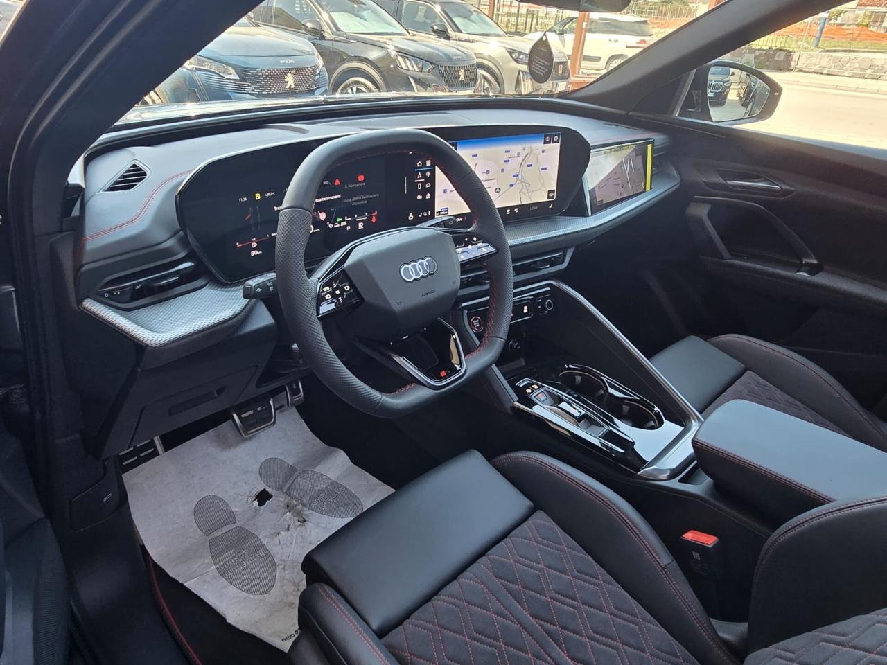 Audi Q5 40 TDI 204 CV quattro S tronic Identity Black