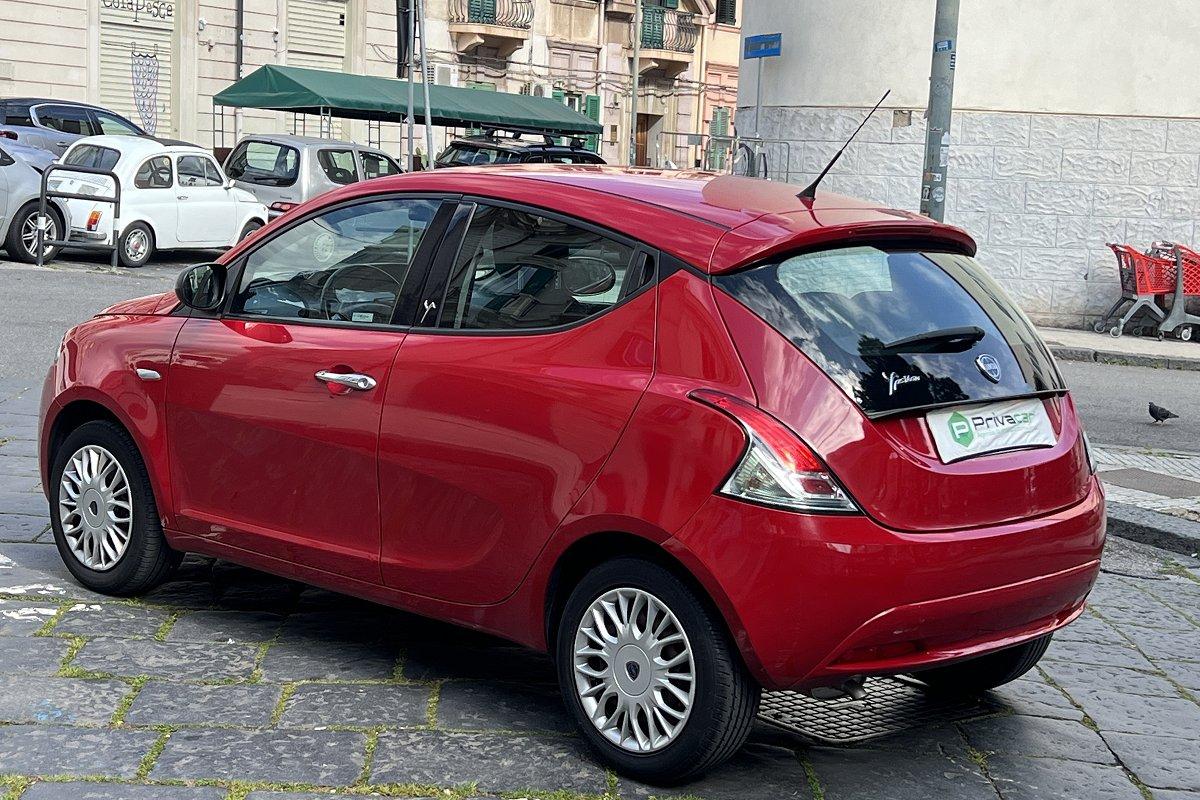 LANCIA Ypsilon 1.2 69 CV 5 porte Gold