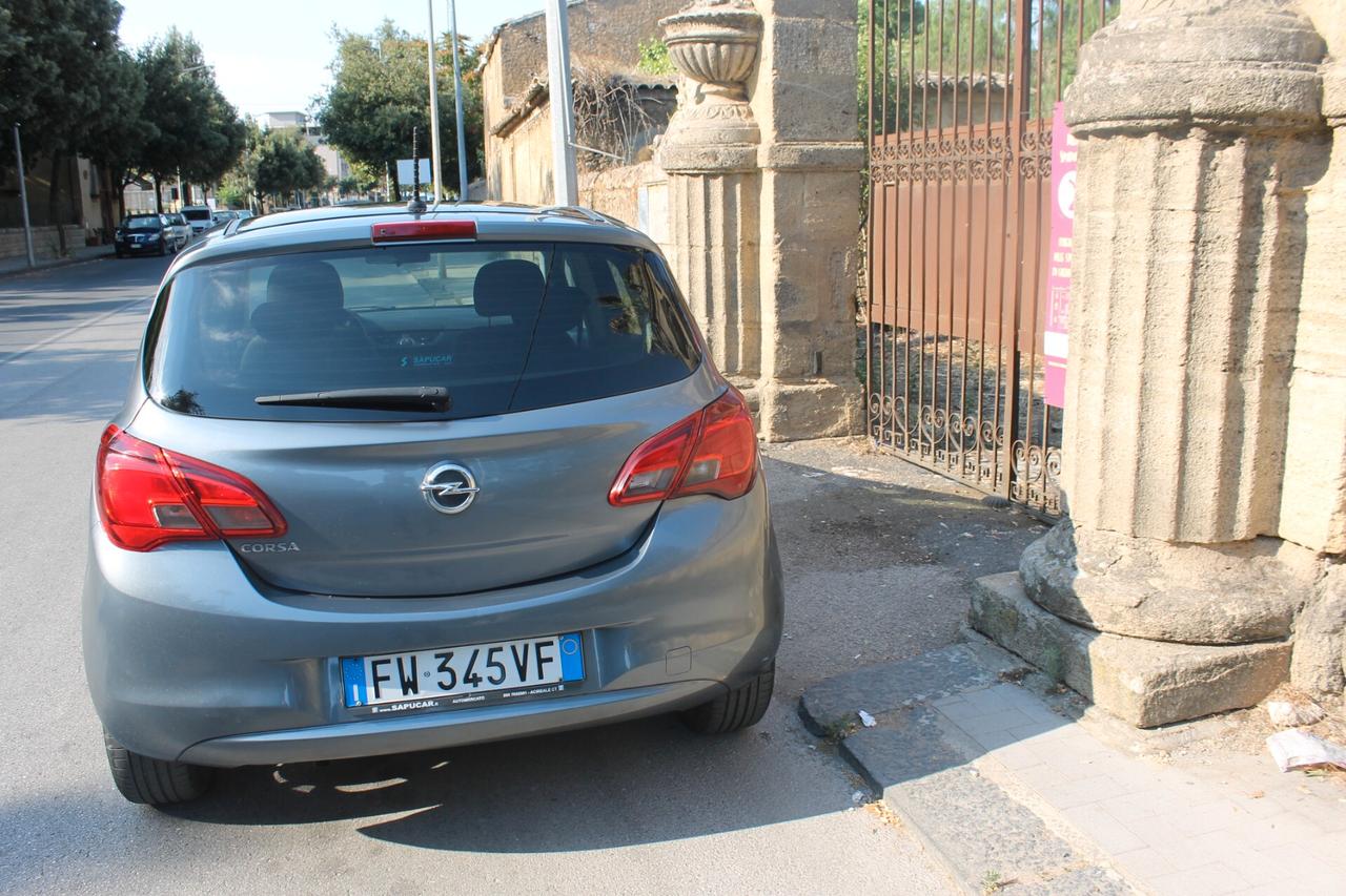 Opel Corsa 1.2 5 porte 120 Anniversary