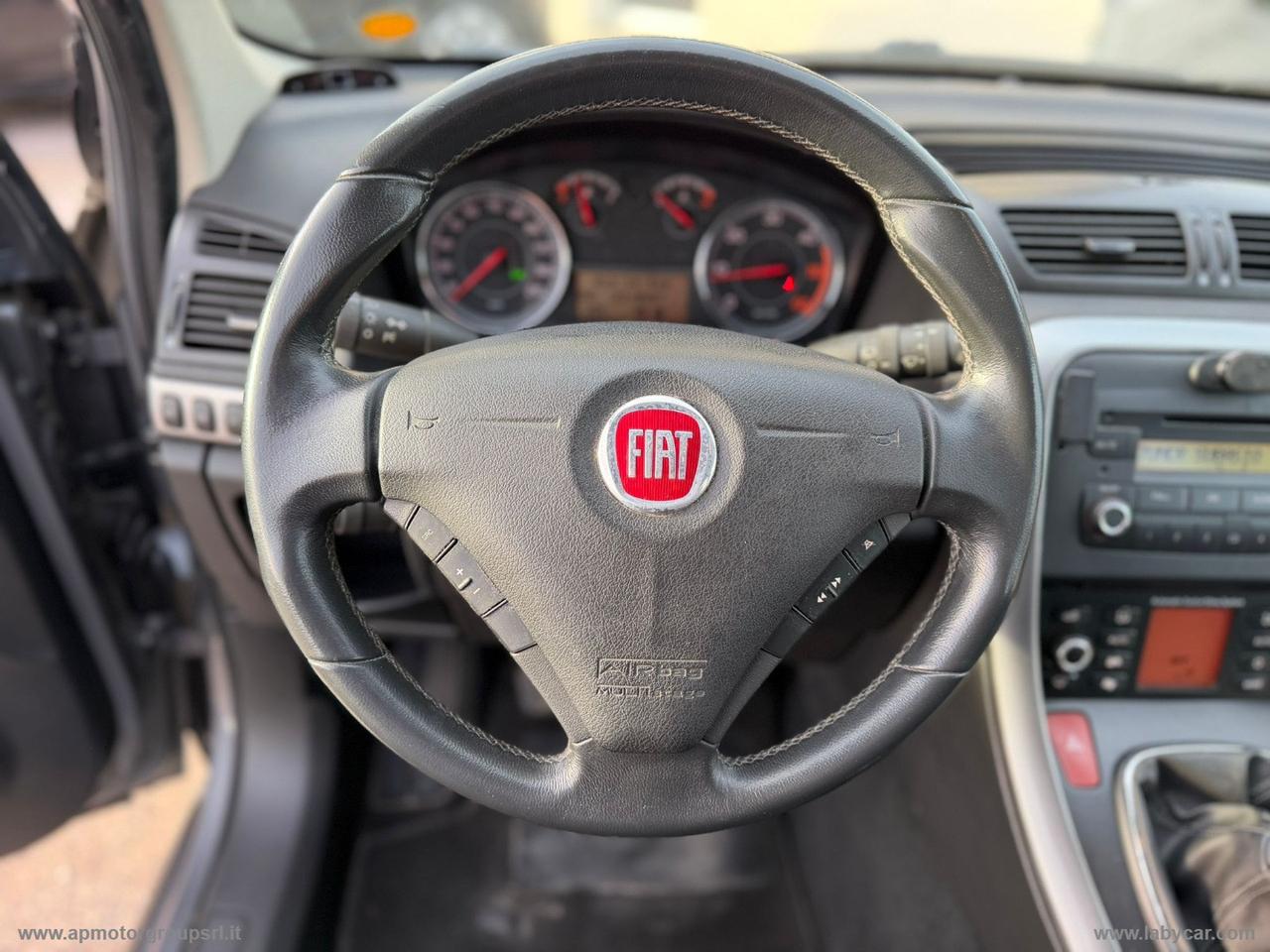 FIAT Croma 1.9 MJT Emotion