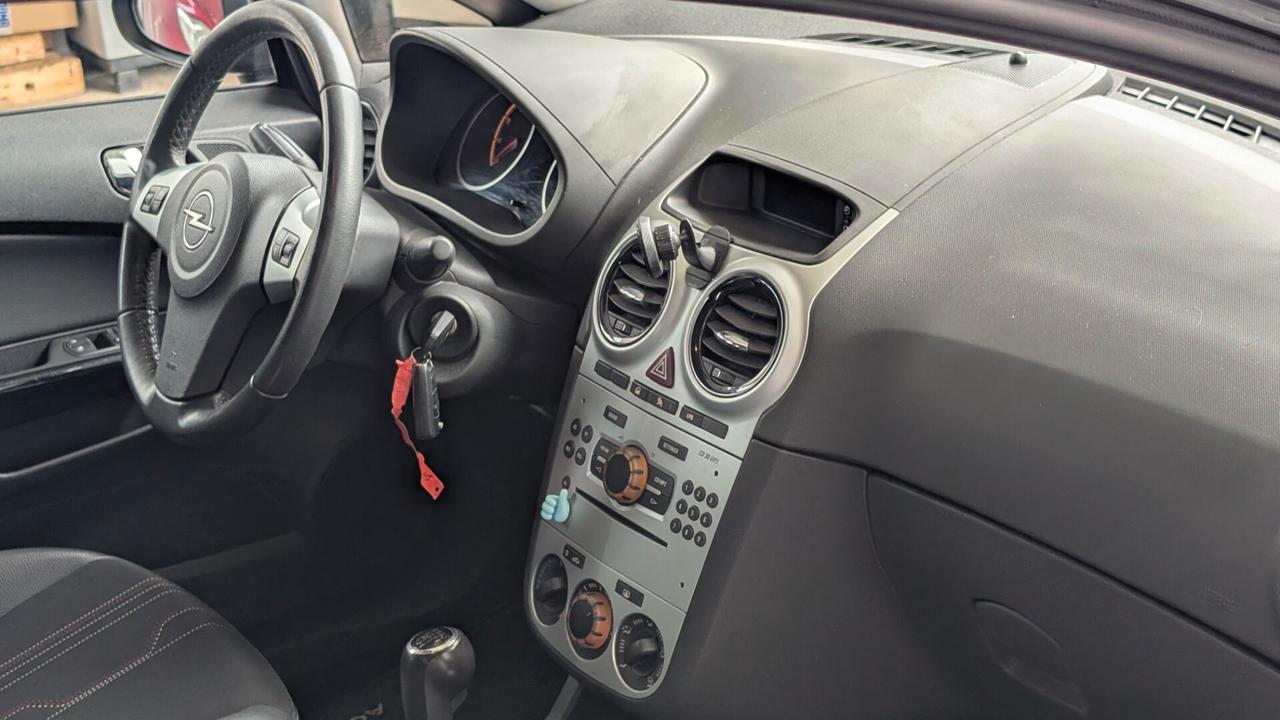 Opel Corsa 1.2 85CV 5 porte GPL-TECH Elective